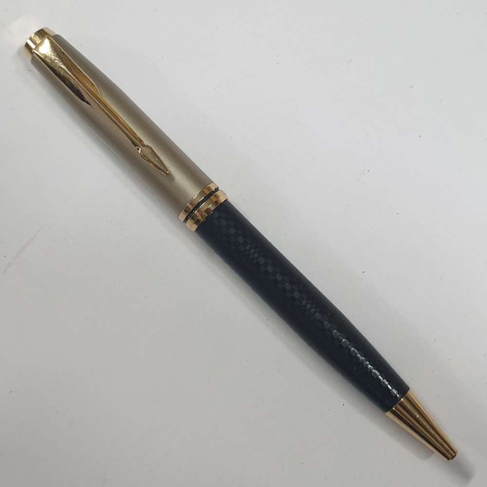 (PEN-013) Russal Leather Black Metal Pen